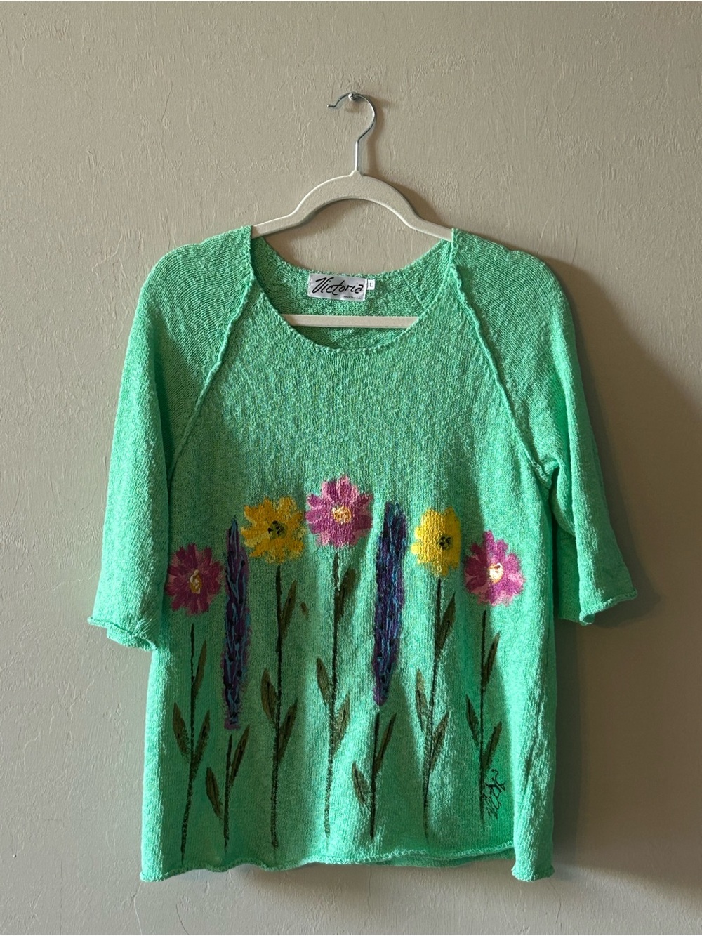 Victoria Vintage Women’s Mint Green Sweater Hand-Painted Floral 100% Cotton Sz L